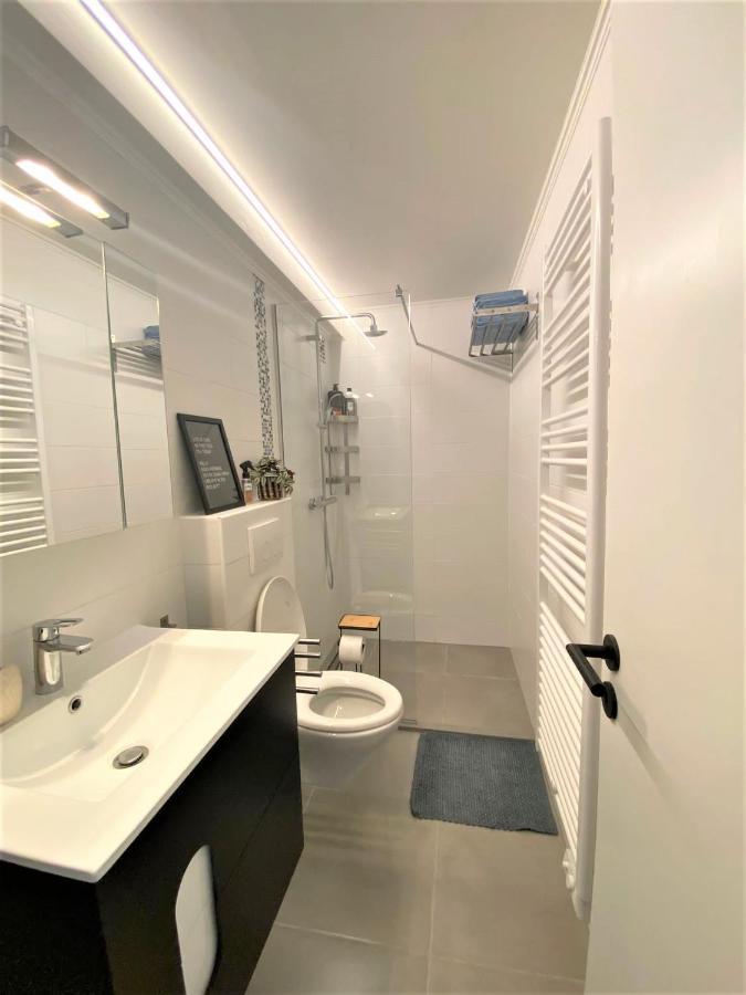 O'Stay Appartement Oostende Met Parking 50M Van Zeedijk Kültér fotó